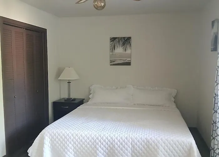 Perfect And Cozy 3-2 Bedroom House In Tulsa! *